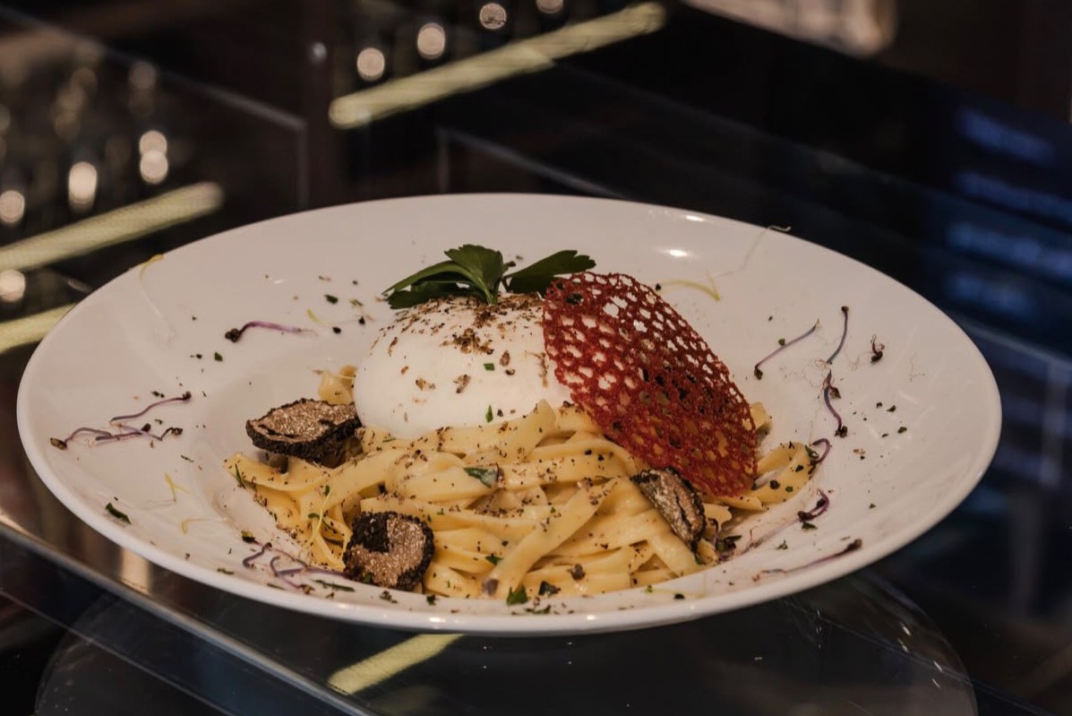 Trüffel-Burrata-Pasta